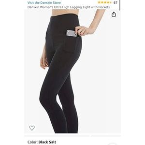 Black Leggings with Pockets 🖤